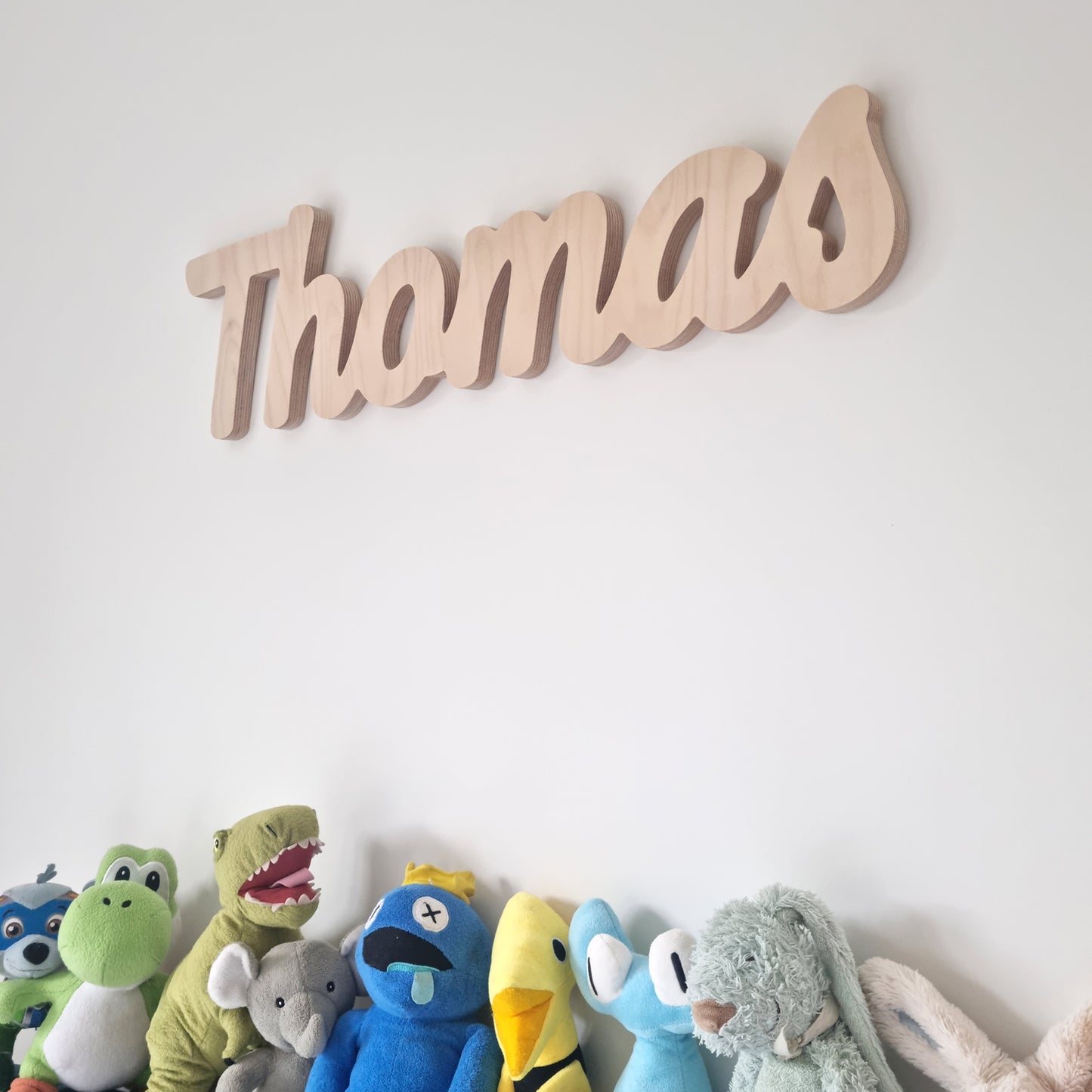 Thomas - Een op het geboortekaartje gebaseerde houten naam, een bijzonder persoonlijk geschenk in de kinderkamer - Dear Elephant